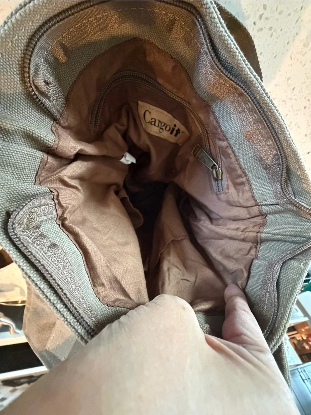 Casual Men's Messenger Bag in Olive Green Canvas